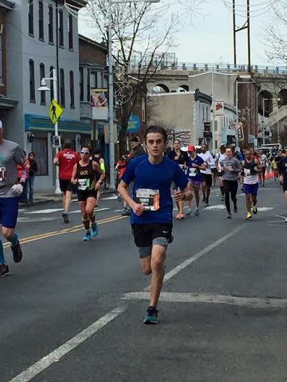 Sophomore Travis Finetto participates at the Philadelphia Marathon in Philadelphia, PA. Finetto finished with a time of 3:22:56