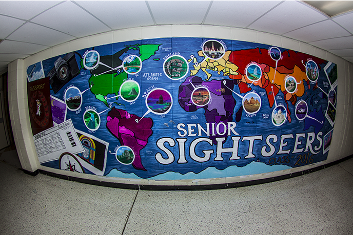 The winning mural, worth 3,500 points, helped the Class of 2016 capture its second straight Spirit Night title.