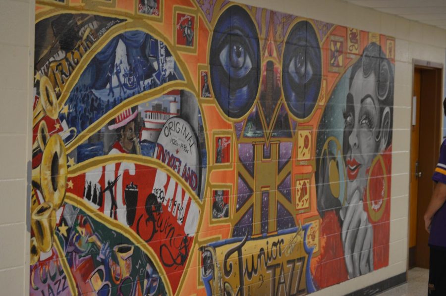 The junior mural took top honors among the four classes.