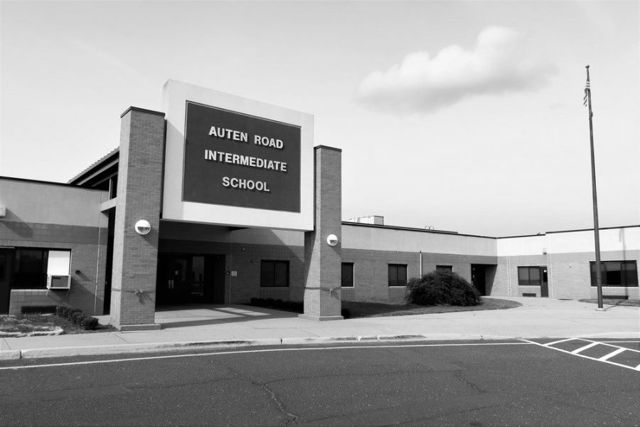 The attempted kidnapping took place near Auten Road Intermediate School, but was thwarted by an alert student.