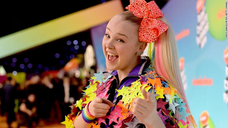 Jojo Siwa has come out as as part of the LGBTQ+ community and her fans are proud of her.