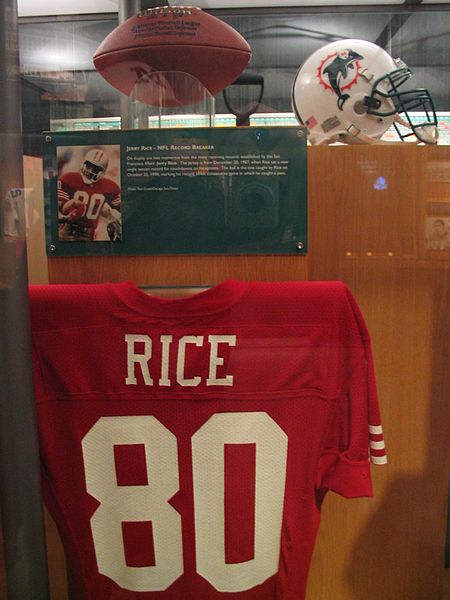 49ers retire former wide receiver Jerry Rice's No. 80 