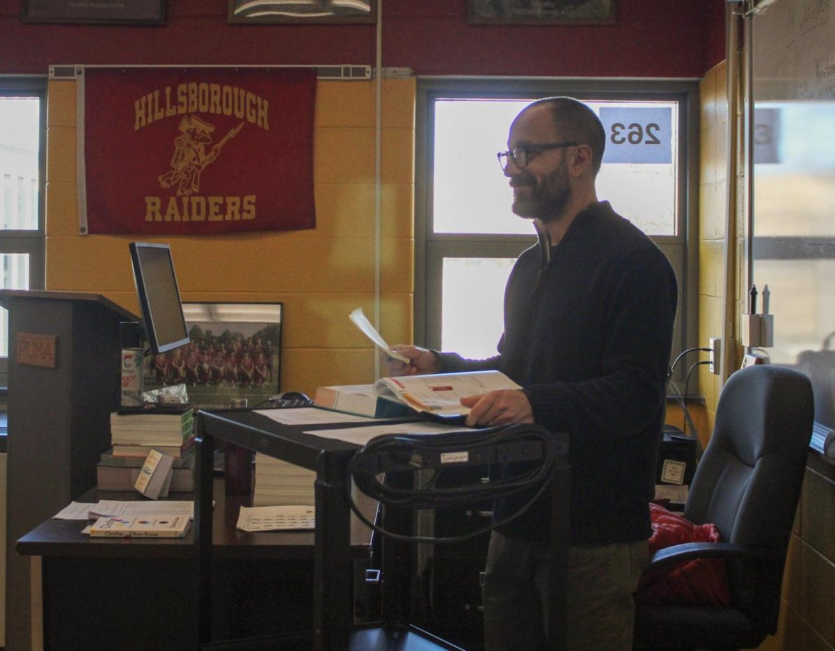 Eric Puma teaches his class.
